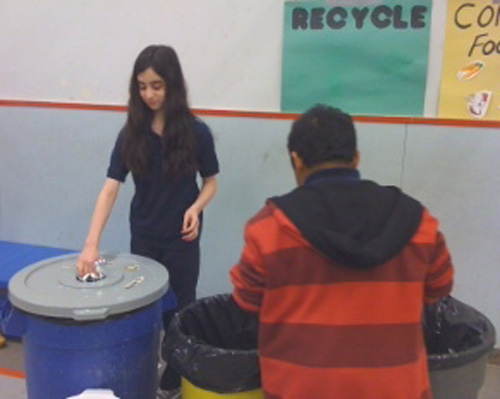 Lunchroom recycling at Star Lake Elementary