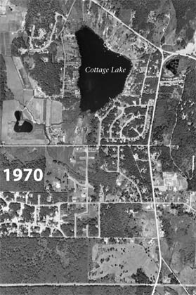 Aerial Photograph of Cottage Lake in 1970