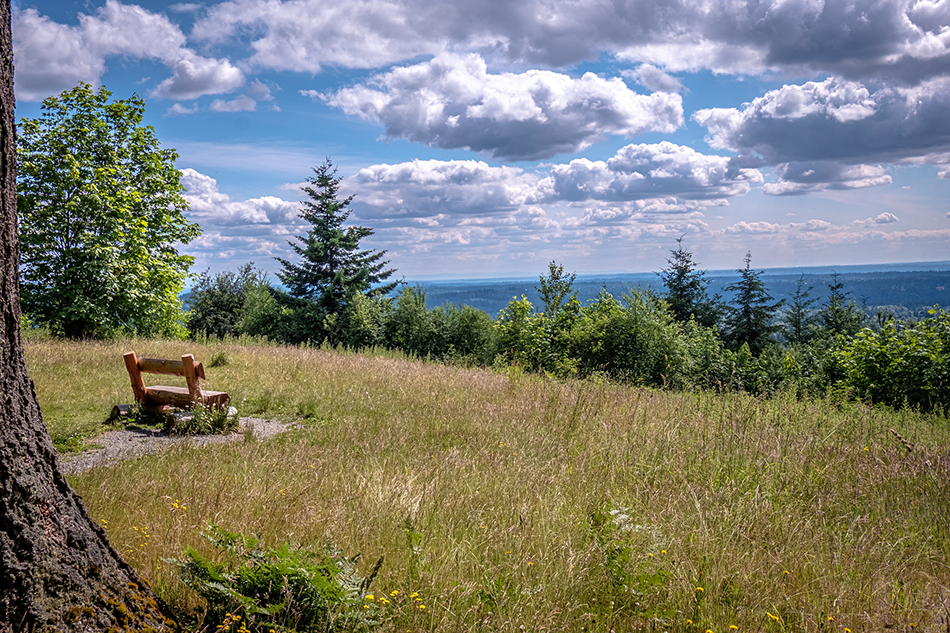 Spectacular beauty - bench overlooking a panorama